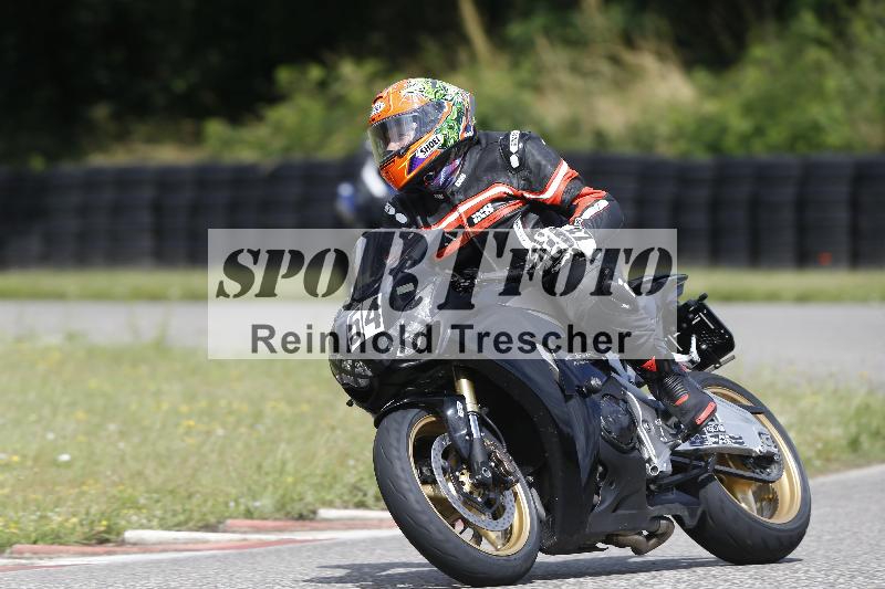 /Archiv-2025/22 06.06.2025 DISCOVER the BIKE ADR/Bike 1 gruen/54